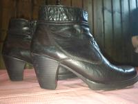 Stiefeletten von Rieker Gr. 40 schwarz Niedersachsen - Springe Vorschau