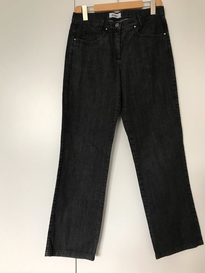 Delmod Jeans 38 in Rösrath