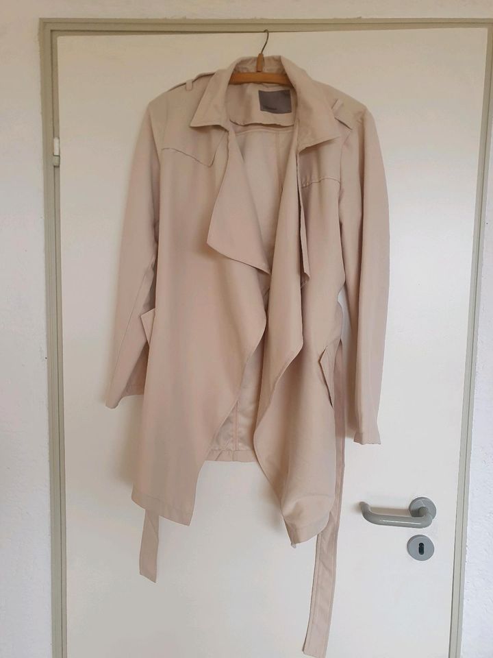 Jacke lang, Vero Moda, Gr. M in Bexbach