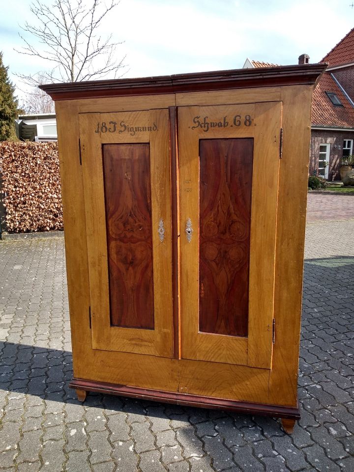 Bauernschrank, Biedermeier, Vintage, in Wardenburg