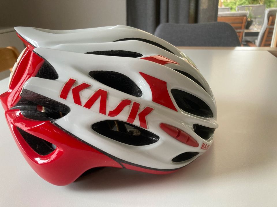 Kask Mojito weiß rot 48-58cm in Dresden