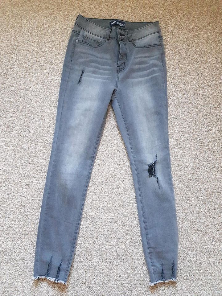 Jeans Strech Arizona Größe 38  NEU in Waigolshausen