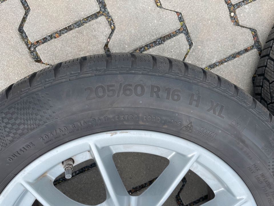 BMW 3er G20 G21 Winterreifen 205/60 R16 Radsatz Kompletträder in Rodgau