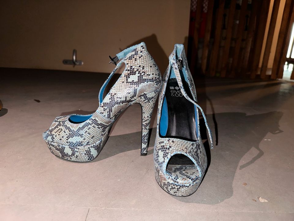 Damen Schuhe High Heels Blau in Oberursel (Taunus)