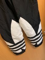 Adidas~Jogginhose~schwarz~Logo~NEU~44 Bayern - Karlsfeld Vorschau