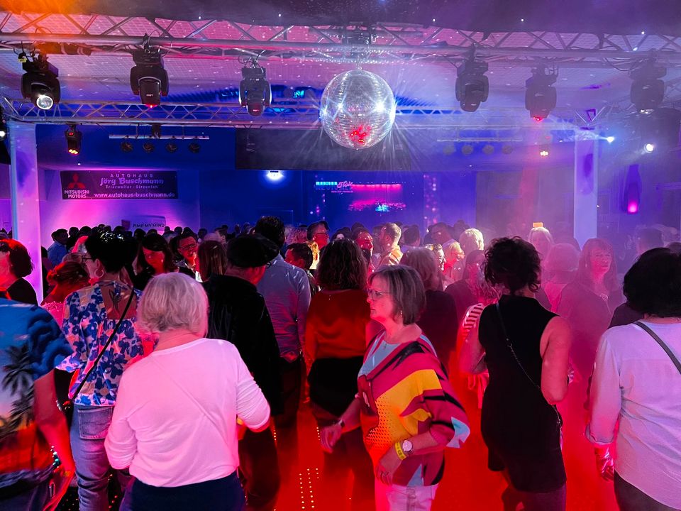 LED Tanzfläche LED Dancefloor Hochzeit (düğün) in Schweich