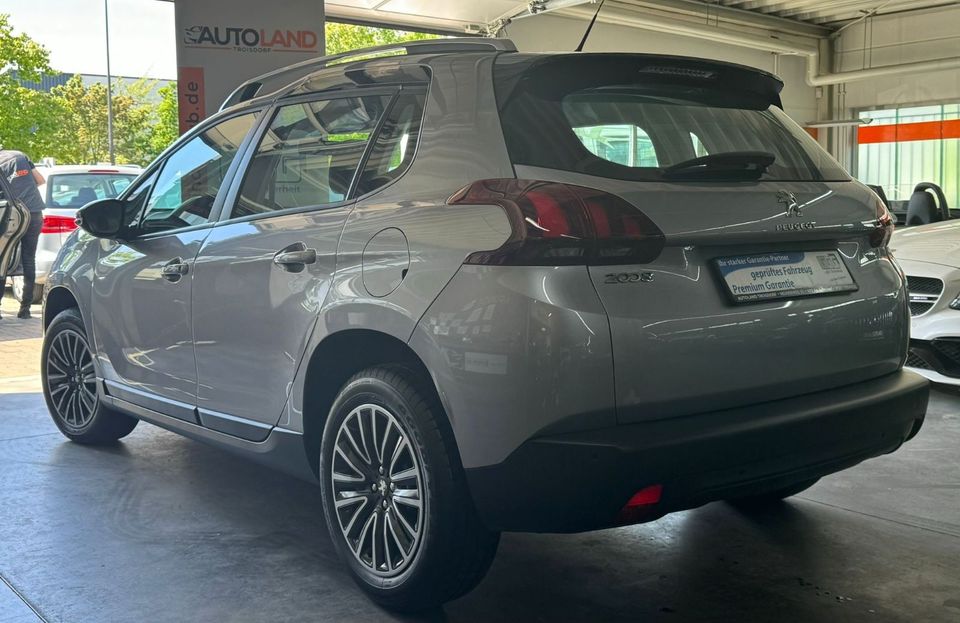 Peugeot 2008 Active*NUR 22 TKM*KLIMA*SHZG*PDC*TEMPOMAT* in Troisdorf