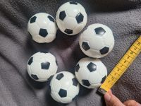 6 kleine Fussbälle Fussball Knautschball neu Niedersachsen - Herzberg am Harz Vorschau