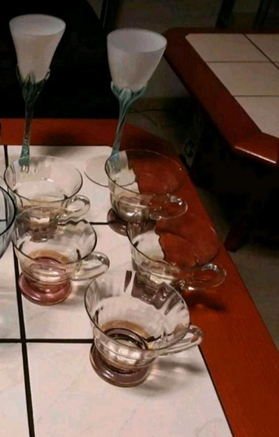 Sekt Wein Tee Gläser Sektglas Weinglas Teeglas in Berlin
