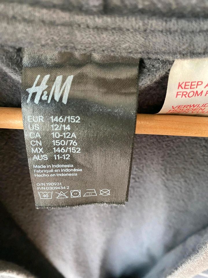 Morgenmantel H&M Gr.146/152 in Wegberg