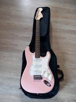 Fender Squier Shelly Pink Squirestrat Gitarre E-Gitarre Bayern - Gattendorf Vorschau