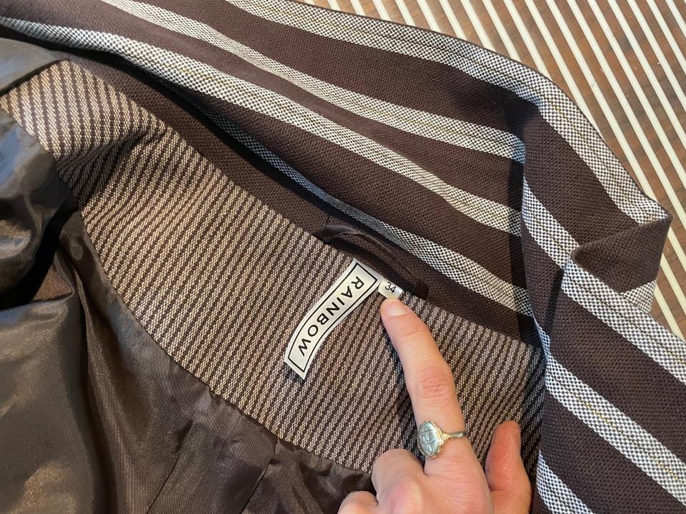 Blazer mit bunten Stickereien und Knöpfen, Größe 34 NEU! in Hünstetten