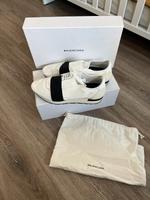 Original Balenciaga Race Runner Gr. 43 Niedersachsen - Nörten-Hardenberg Vorschau
