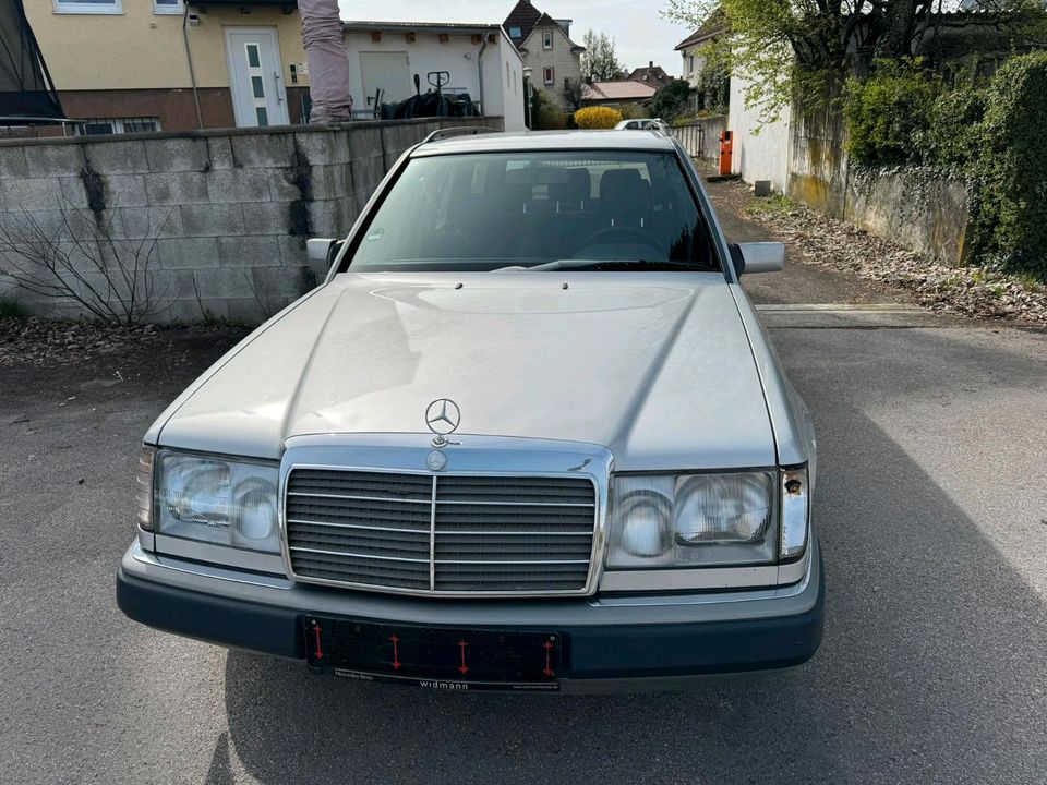 Mercedes Benz E in Reutlingen