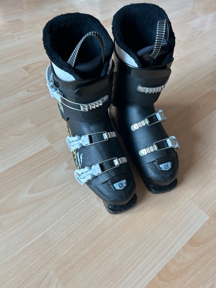 Salomon Skistiefel 26/26,5 305 mm in Hamburg