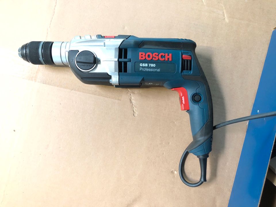 Bohrmaschine Bosch in Straelen