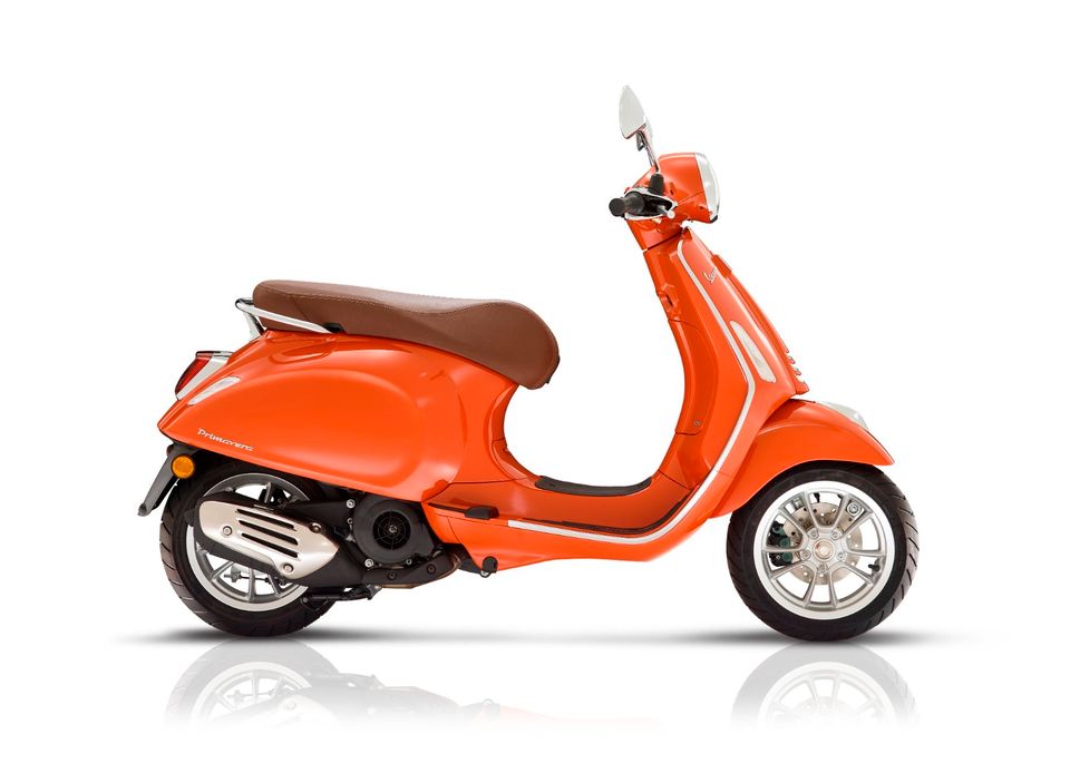 Vespa Primavera 125 --2024 Modell-- in Coerde