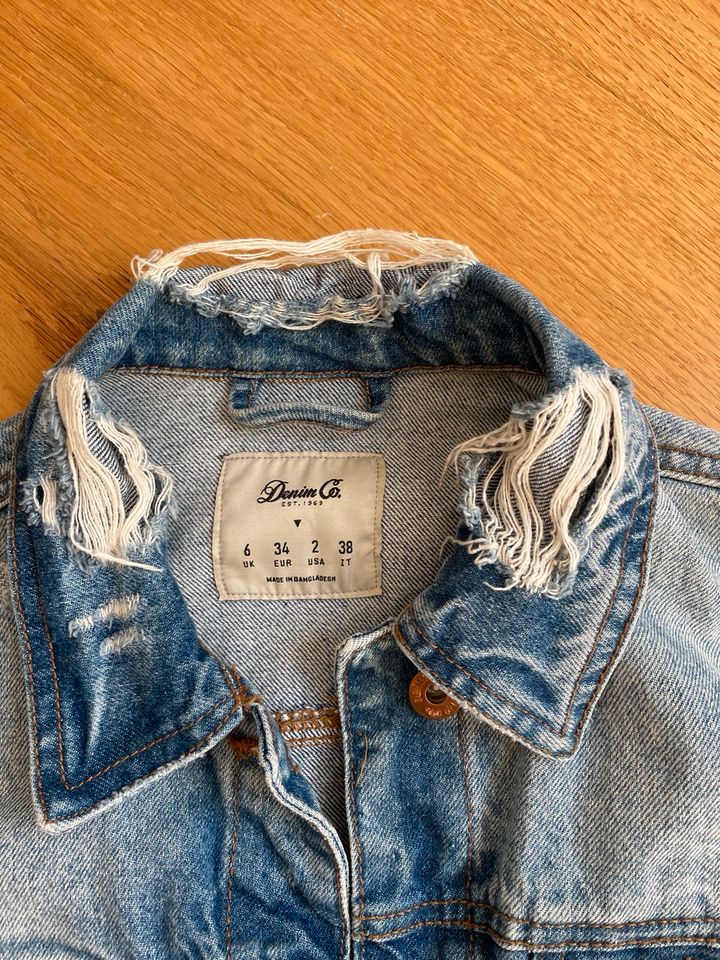 Jeansjacke blau 34 in Naila