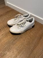 Verkaufe Puma Damenschuhe in Größe 39 Sachsen-Anhalt - Magdeburg Vorschau