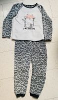 Schlafanzug Pyjama Teddy Grau weiß Gr. 134 Bayern - Cadolzburg Vorschau