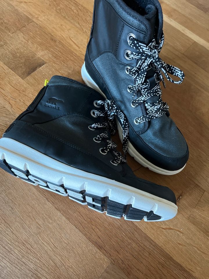 Sorel Boots Gr. 40.5 • fallen klein aus • NP 145€ in Niedersachsen -  Schwarmstedt | eBay Kleinanzeigen ist jetzt Kleinanzeigen