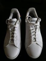 Addidas Turnschuhe weiss  Damen Stuttgart - Stuttgart-Ost Vorschau