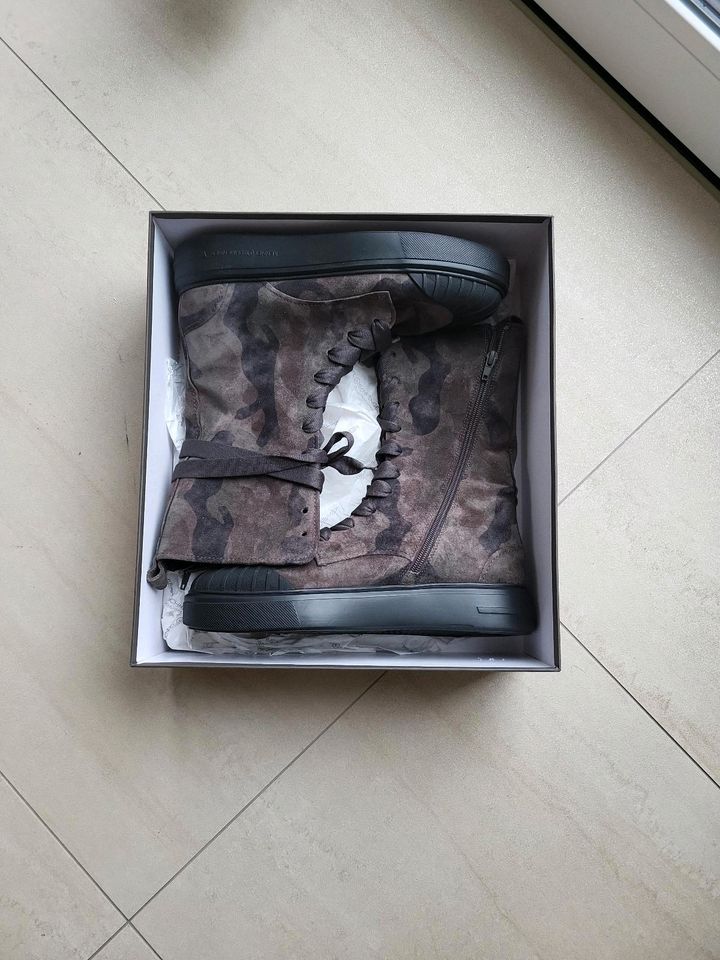 Kennel und Schmenger Sneaker high Boots Stiefelette  Camouflage in Wermsdorf