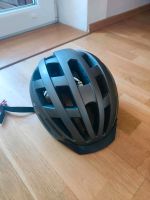 Fahrradhelm mit Rücklicht TÜV und GS geprüft München - Laim Vorschau