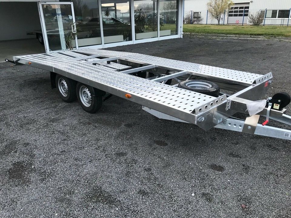 Autotransporter Auto Anhänger KFZ NUR 530 Kg Leergewicht ALU NEU in Köthen (Anhalt)