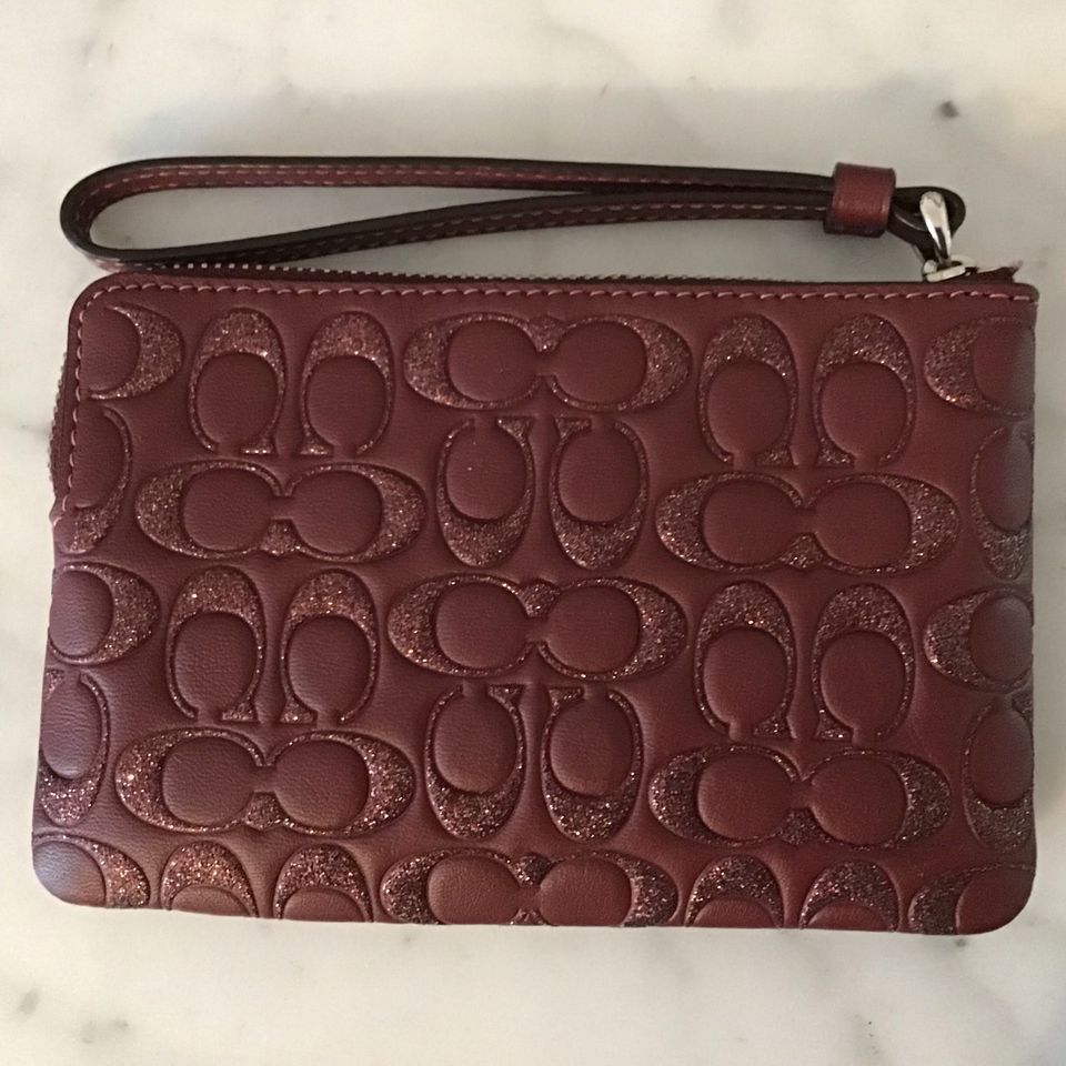 COACH Clutch kleine Tasche mit Schlaufe Leder weinrot m. Glitter in Dresden