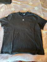 Adidas Tshirt Oversized 46-48 Nordrhein-Westfalen - Möhnesee Vorschau