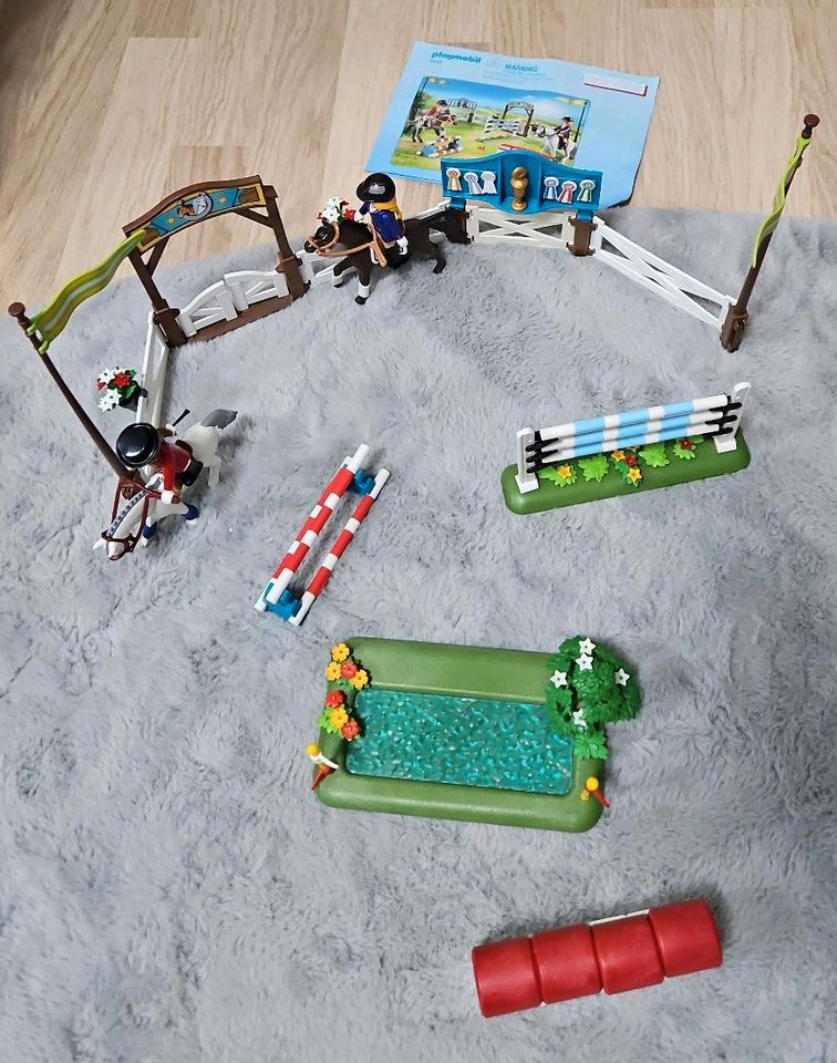 Playmobil 6930 Reittunier Country in Zella-Mehlis