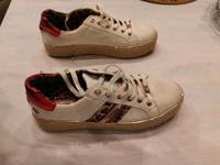 Dockers Damenschuhe / Sneakers Stoffmaterial Größe 41 weiß rot Nordrhein-Westfalen - Waldfeucht Vorschau