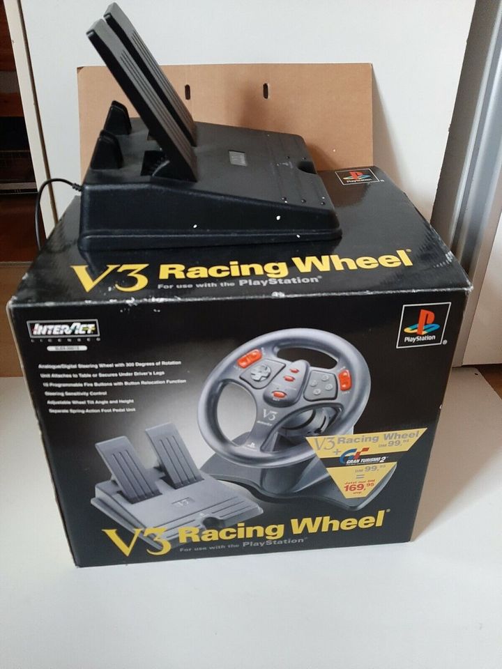 V3 Racing Wheel und Pedale für Sony PlayStation in OVP in Köln