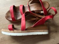 INUOVO Keil Sandalen Sandalette Gr. 41 Niedersachsen - Vechelde Vorschau