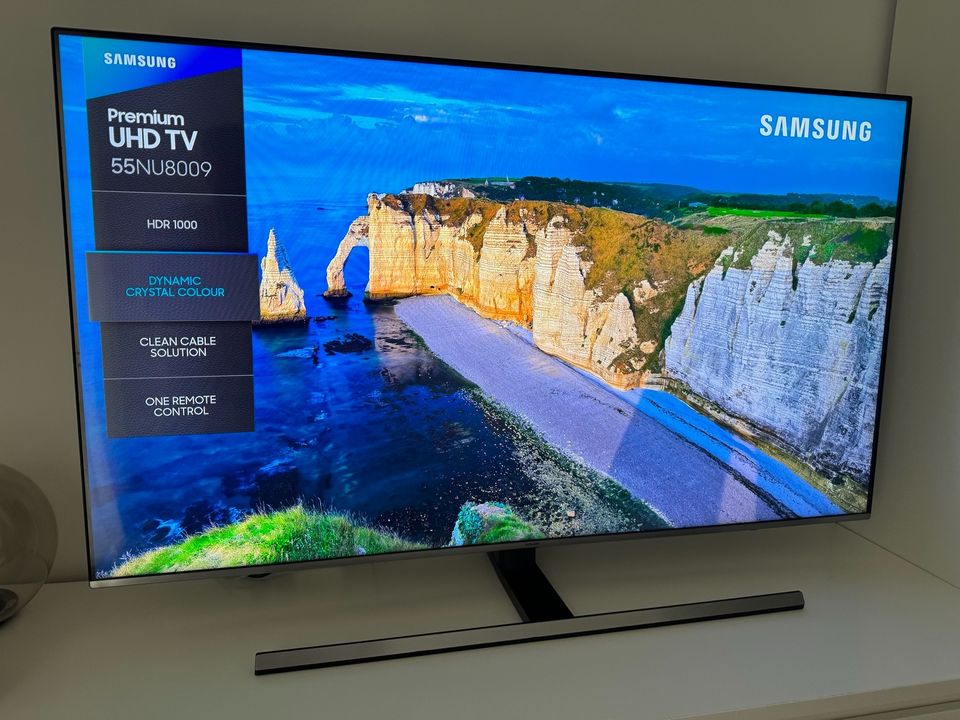 Samsung UE55NU8009 Premium UHD Fernseher in Datteln