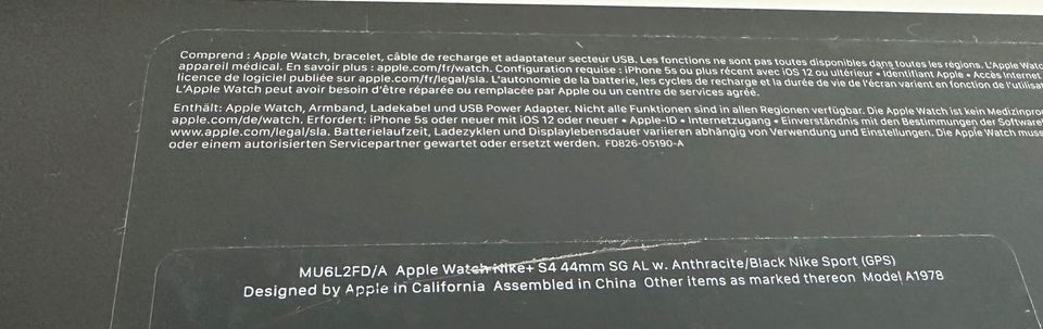 Apple Watch Series 4 , 44mm in Traunreut