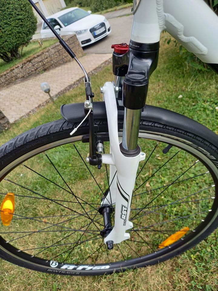 *** TREK 7200 Fahrrad *** Top Zustand *** in Meßstetten