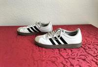 Adidas Sneaker, Gr. 42, weiß! Hessen - Butzbach Vorschau