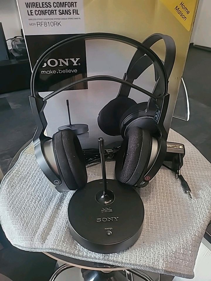 Sony MDR-RF810RK Kopfbügel Kabellos Kopfhörer - Schwarz in Dinslaken