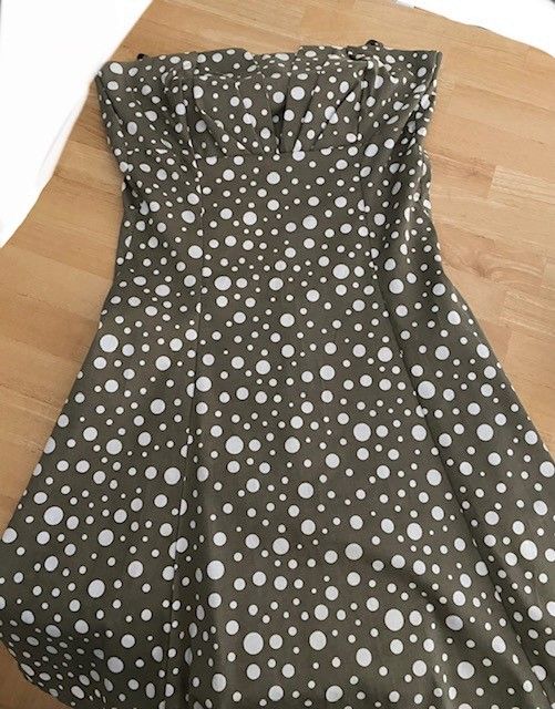 Kleid  Italy Dots Rockabilly selbstgenäht oliv  36 34 XS S DIY in Amberg