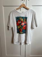 Weißes oversize Shirt mit Blumenprint von Monki Größe M Mitte - Gesundbrunnen Vorschau