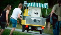 Eiswagen I mobile Gelateria I EIS-APE mieten I Hochzeit Bayern - Albaching Vorschau