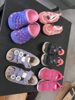 Mädchen Schuhe, Sneaker, Badeschuhe, Clogs, Sandalen in 26 Pankow - Karow Vorschau