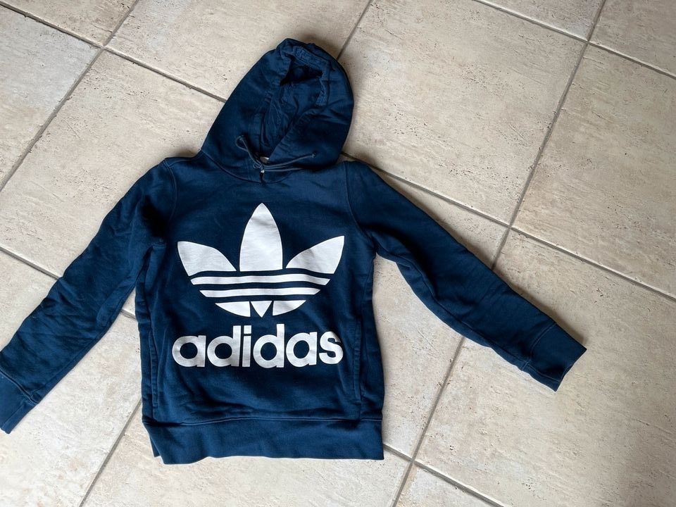 Adidas Kapuzenpulli, Größe 34 in Berlin