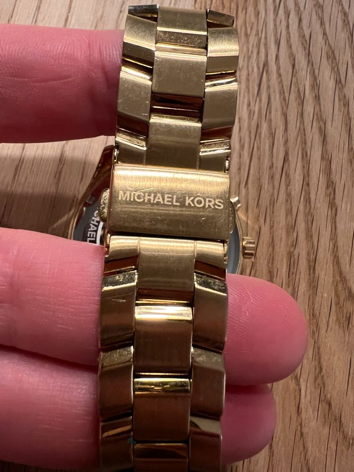 Michael Kors MK 6464 goldfarben Top Zustand in Ladbergen