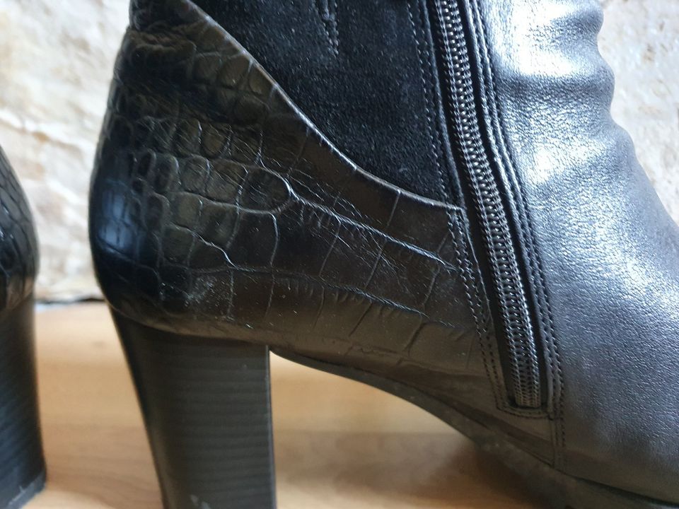 Gabor Stiefel, Stiefeletten, Gr. 42 wie neu in Bad Laasphe