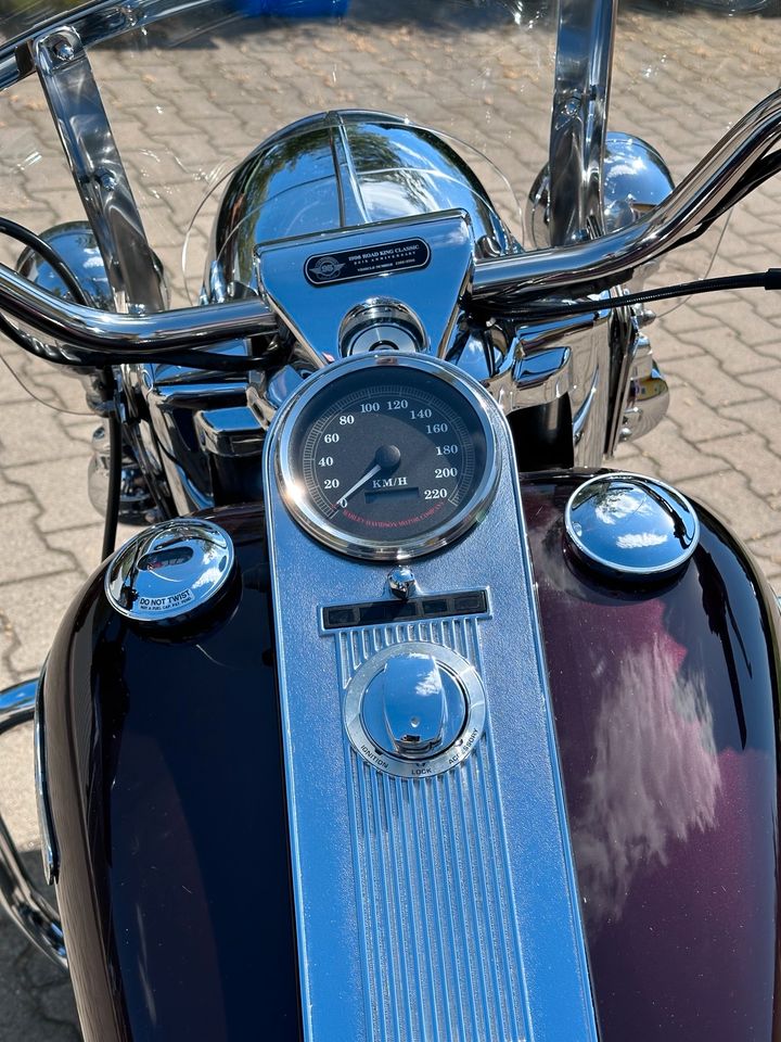 Harley Davidson Road King Classic  95th Anniversary in Schönebeck (Elbe)