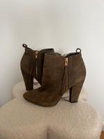 Steve Madden Stiefelette Khaki Gr.38 Düsseldorf - Friedrichstadt Vorschau