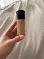 MAC Studio radiance Foundation NC15 NEU! Stuttgart - Stuttgart-Nord Vorschau